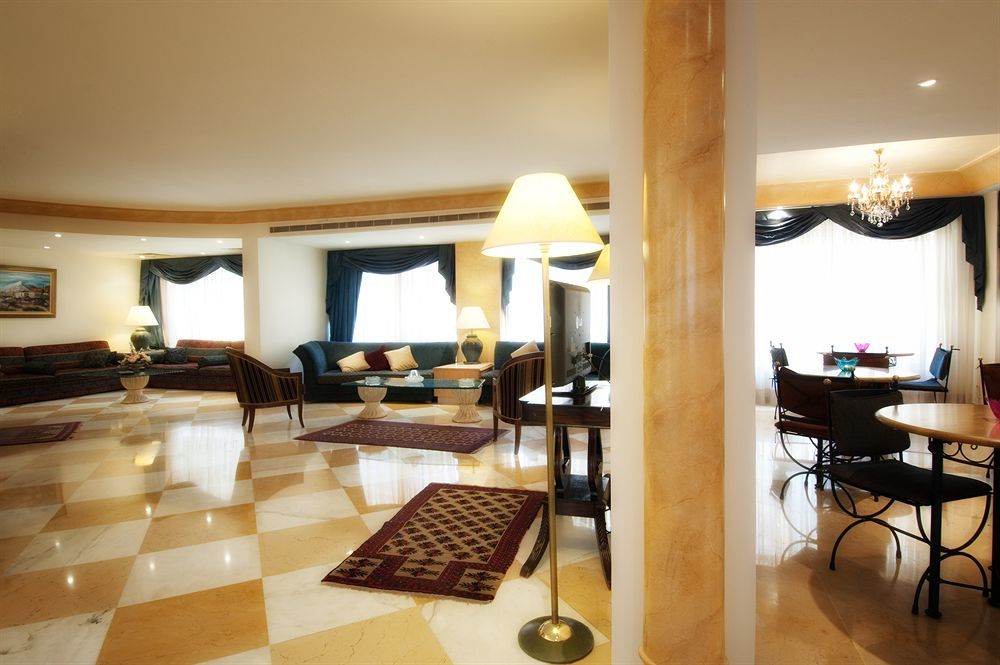 Rawche Universal Apartments Beirut Exterior foto
