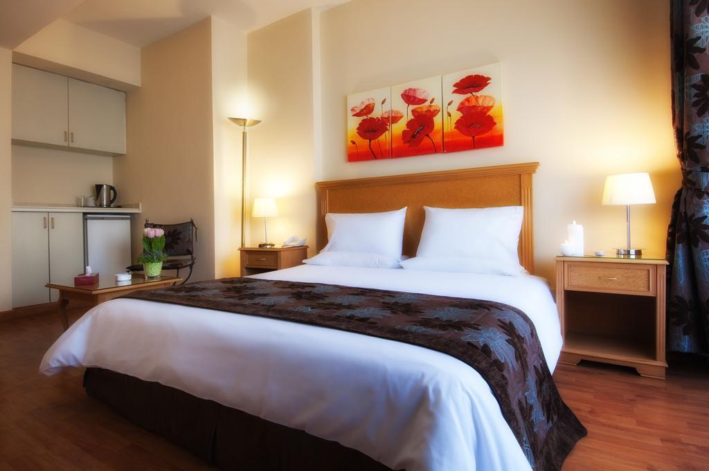Rawche Universal Apartments Beirut Zimmer foto